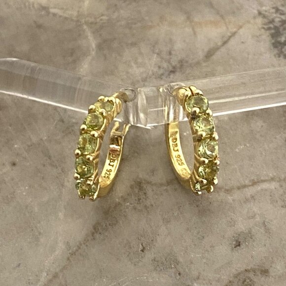 Gold Vermeil Sterling Silver 925 Round Peridot Small Huggie Hoop Earrings - Picture 2 of 16